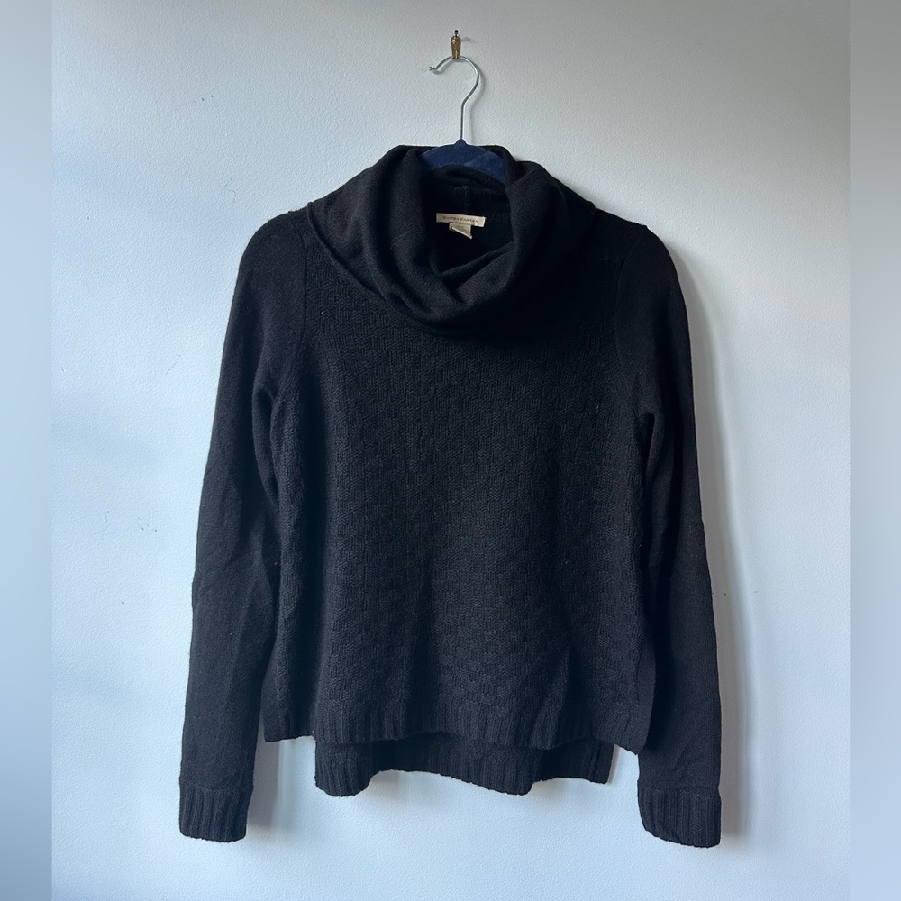 WHITE + WARREN Cashmere Cable Turtleneck